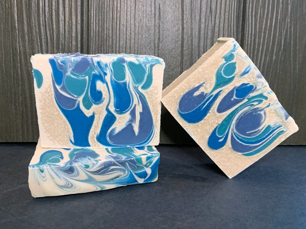 handmade soap handmade in texas with hard seltzer from urban south brewery htx Houston texas craft brewery white and blue seltzer soap drop swirl cold process soap spunkndisorderly craft beer soap blueberry scented soap blue berry soap