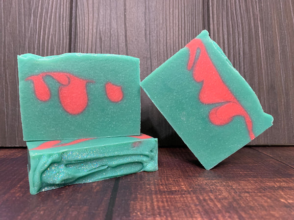 teal and pink cold process beer soap by spunkndisorderly craft beer soaps spunkndisorderly.com texas beer soap for her