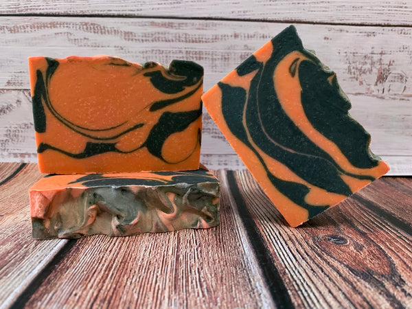black and orange beer soap handmade in texas with Oktoberfest beer from southern star brewing company orange and black pumpkin beer soap spunkndisorderly