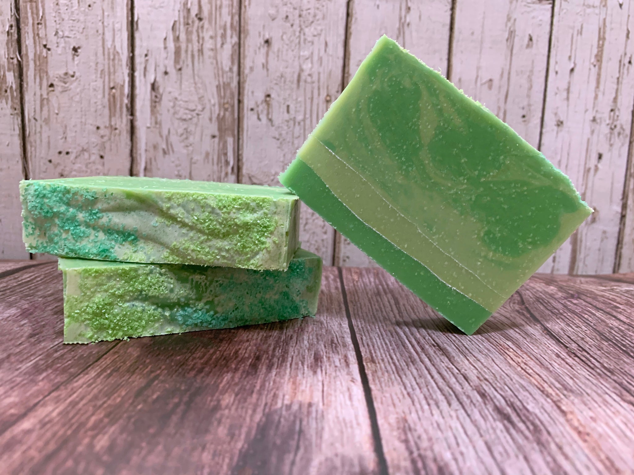green beer soap handmade in texas with squeeze & twist ipa from no label brewing company texas craft brewery tropical beer soap spunkndisorderly
