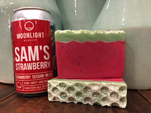 strawberry mead soap handcrafted in indiana with sam's strawberry mead session mead from moonlight meadery Londonderry New Hampshire meadery strawberry soap with poppyseeds handmade artisan soap by spunkndisorderly beer soaps cold process mead soap